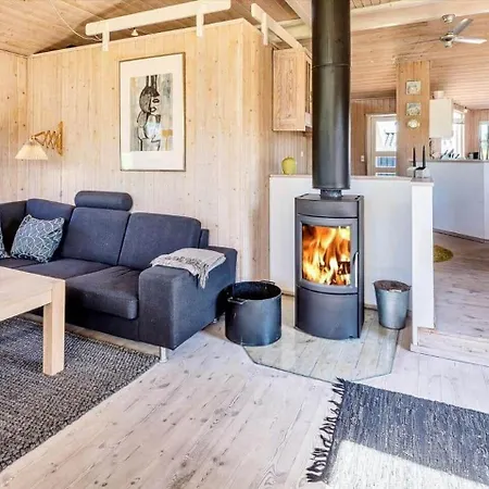 Ve055-vejers-strand-nordvej-82 * Вайерс-Странд